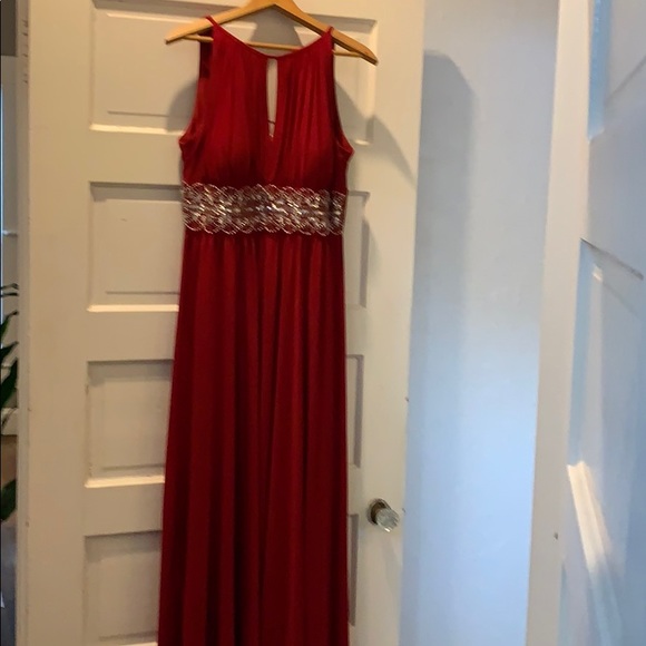 Red David bridal red dress. - Picture 2 of 4